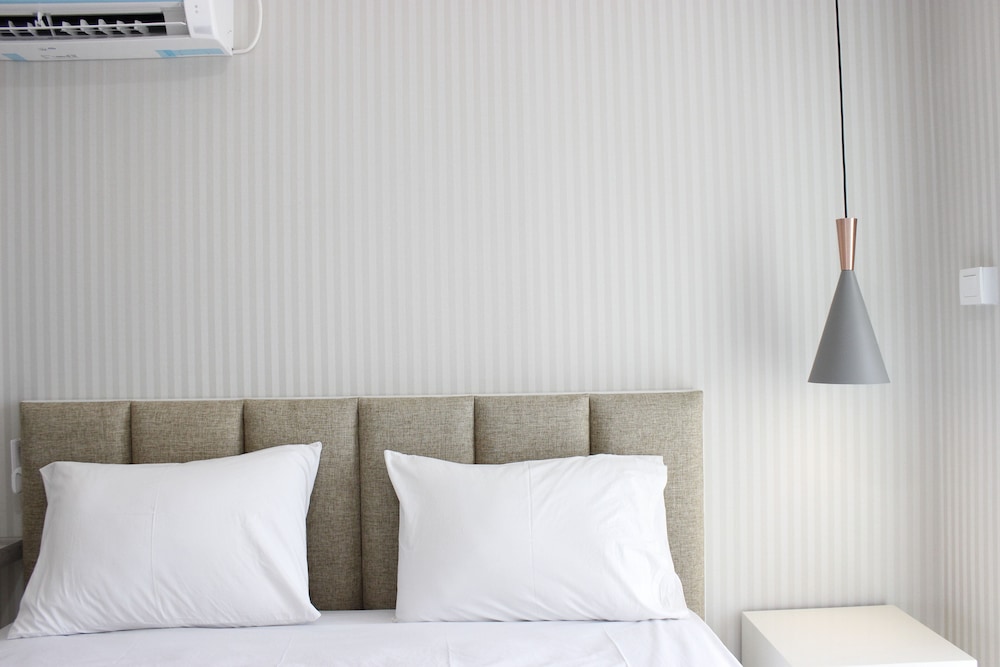 Gorgeous Studio at Mekarwangi Square Apartment with Mountain View view 2