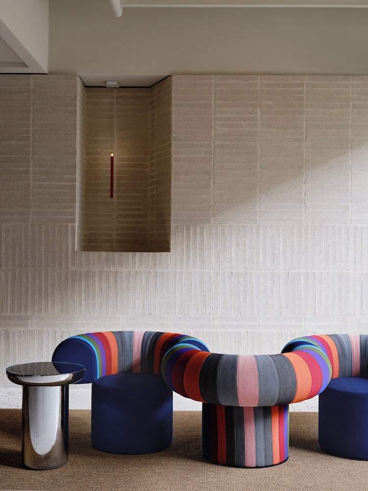 The StandardX, Melbourne 3