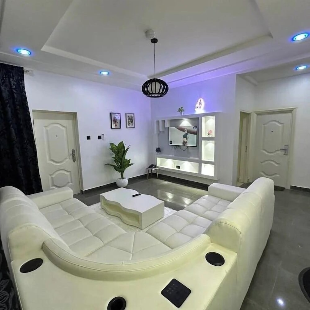Rock Towers Apartment