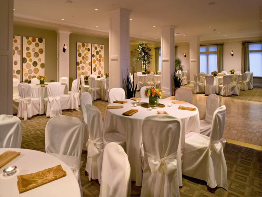 meeting & event spaces