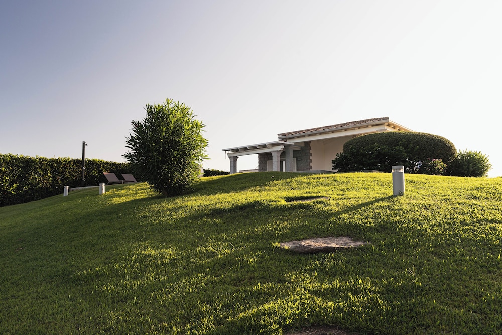 Villa Blue Sphere with Pool by Wonderful Italy
