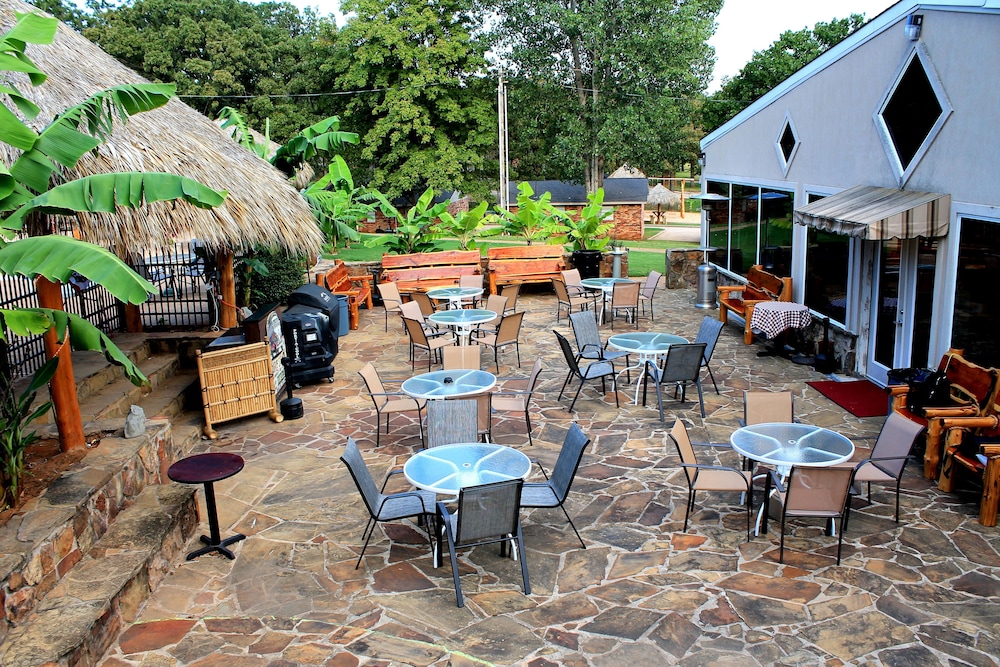 Lake Texoma Lodge and Resort