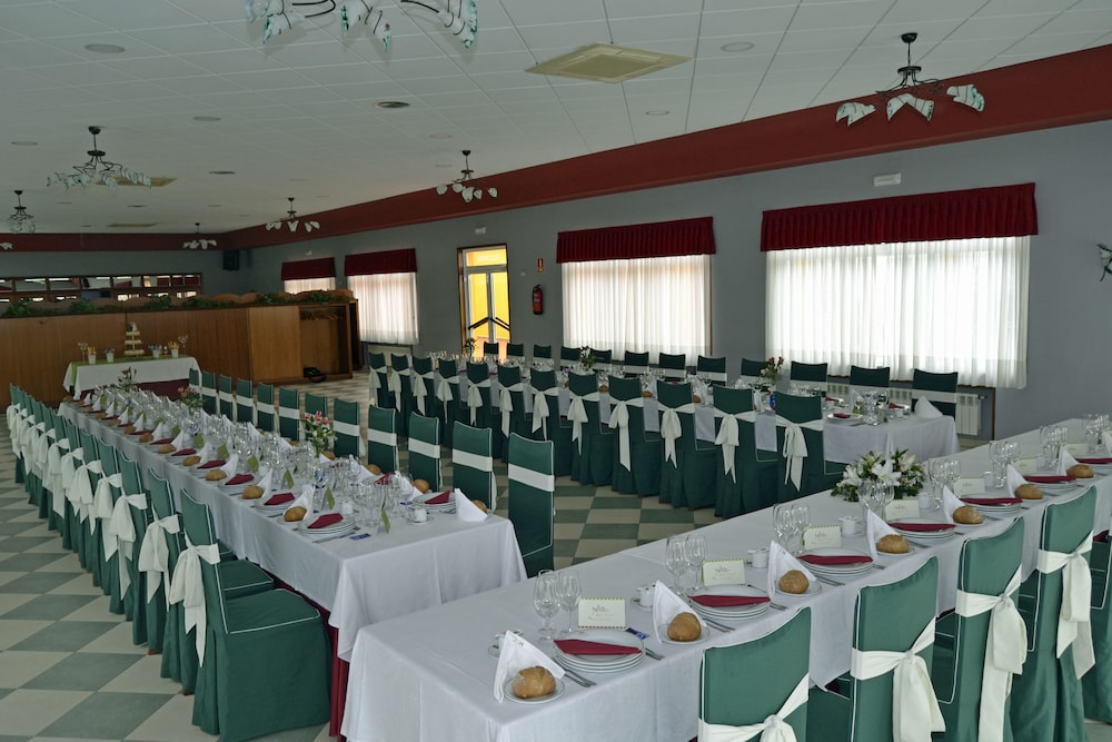 meeting & event spaces