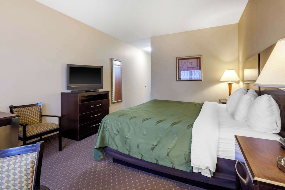 Quality Inn Smyrna