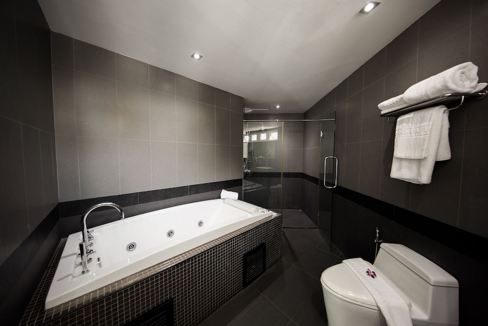 Hollywood Pool Villa Jomtien Pattaya