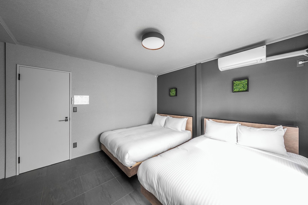 SNOWGARDEN YIG STAY