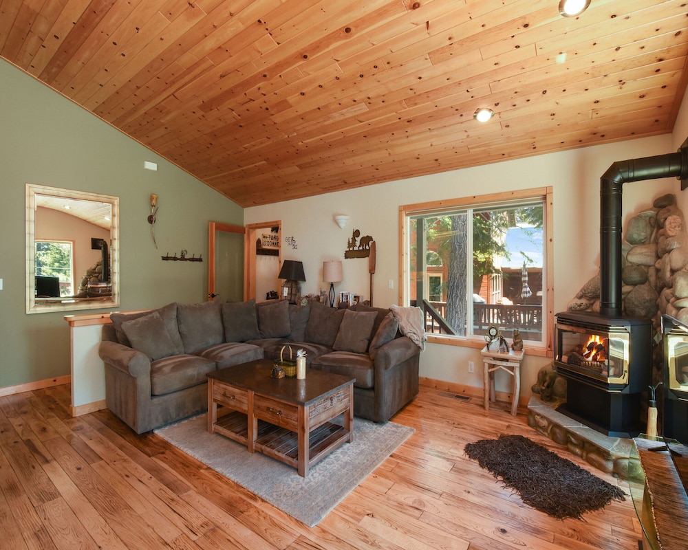 Lake Tahoe Vacations - Lux Leisure - Property Image 31
