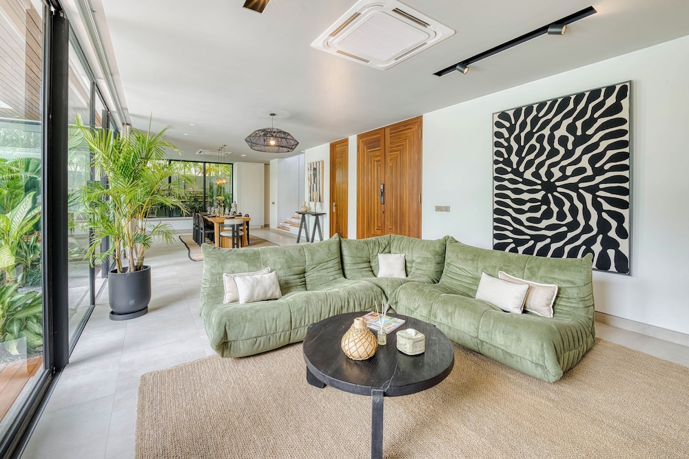Villa Rosa by Pertama Management