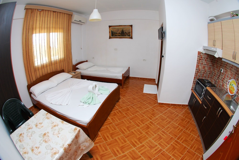 Vila Renato