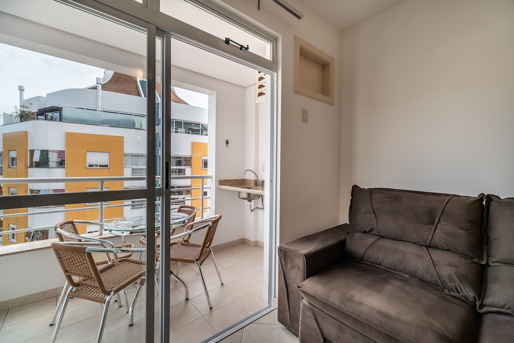 Beautiful Cozy Apartment Near Udesc Rfy0025