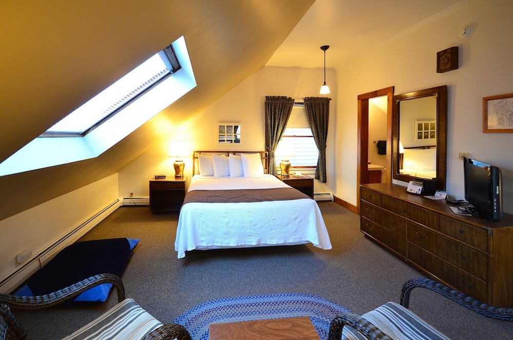 The Towne Motel