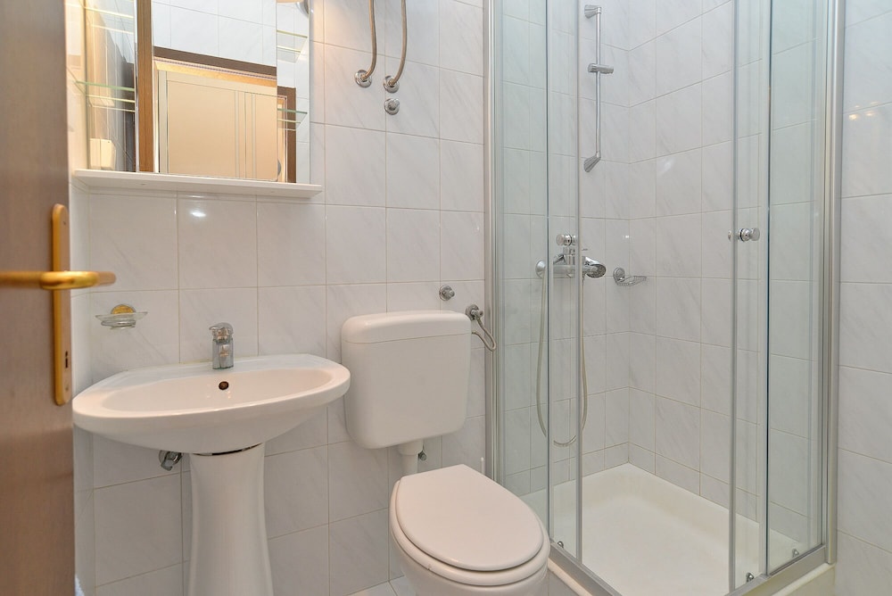 Apartment Josip 828