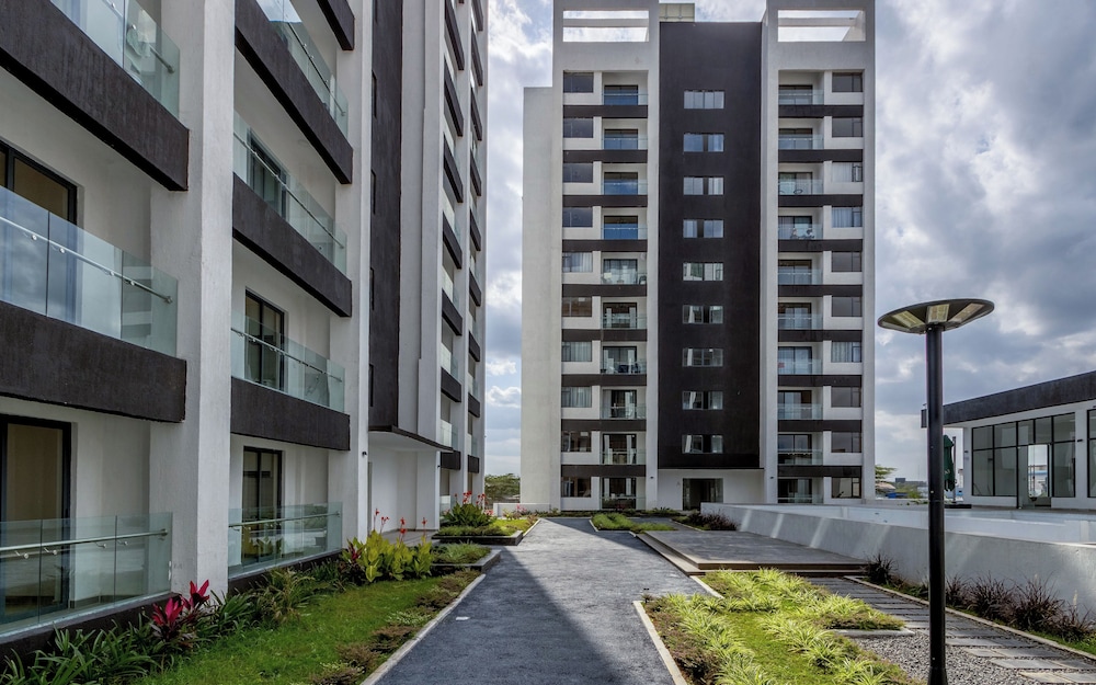 JKIA luxury units