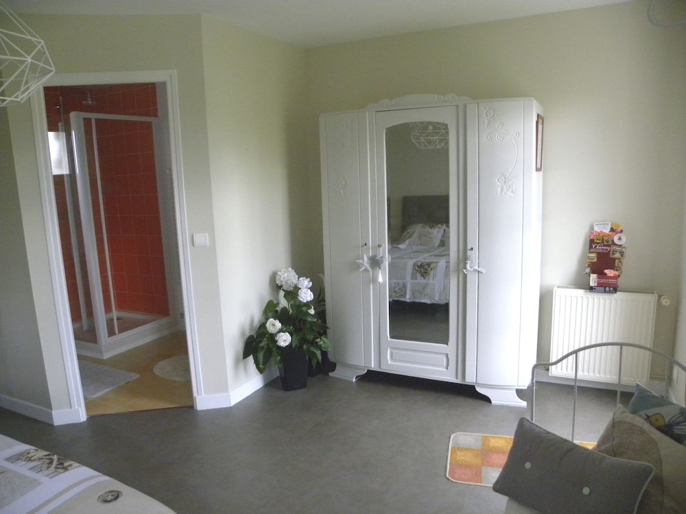 Photo 24
