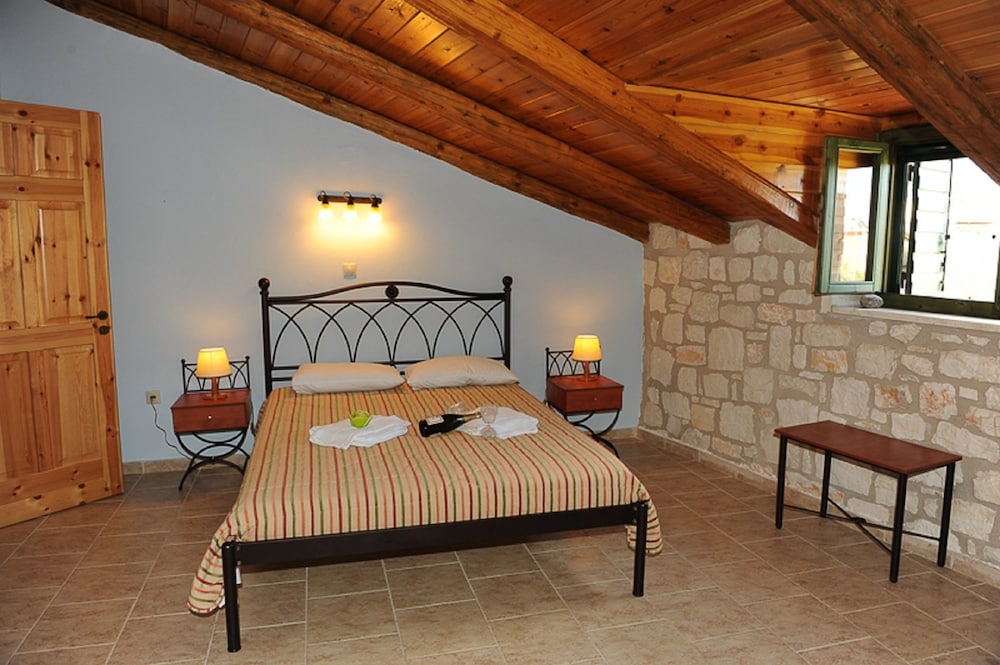 Ammos Villas photo 3