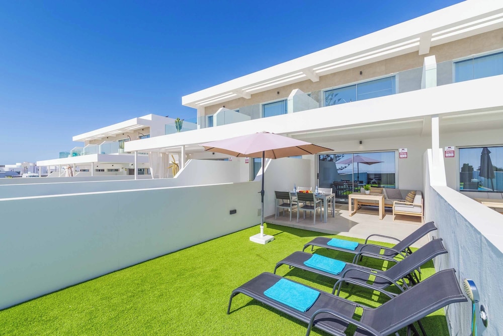 Marina Suite Villa Azul