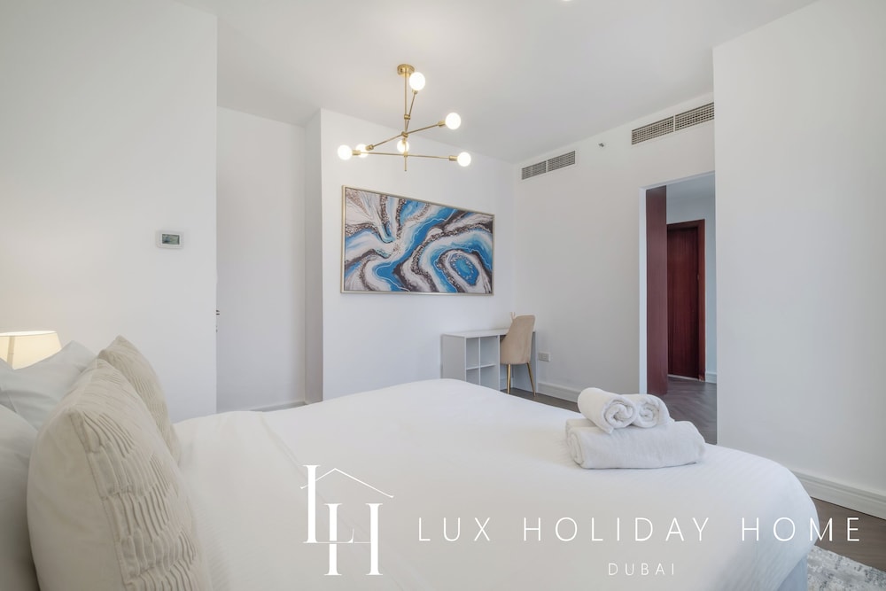 LUX The JBR Central Suite