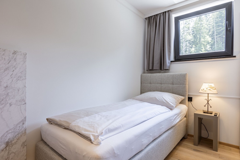Suite in Saalbach Near ski Area
