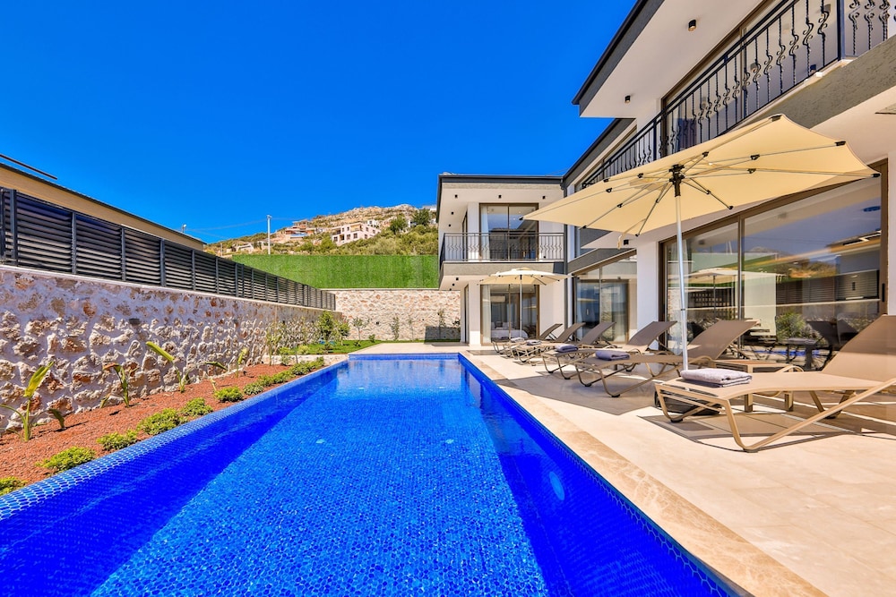 Villa Etoo in Ye ilk y Mahallesi