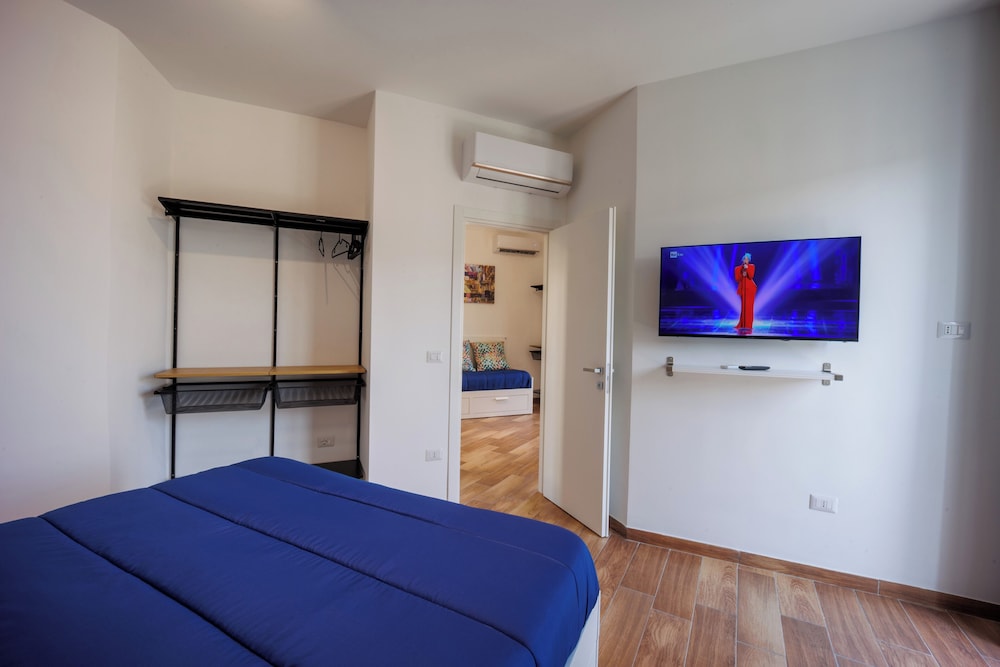 Tony Suites
