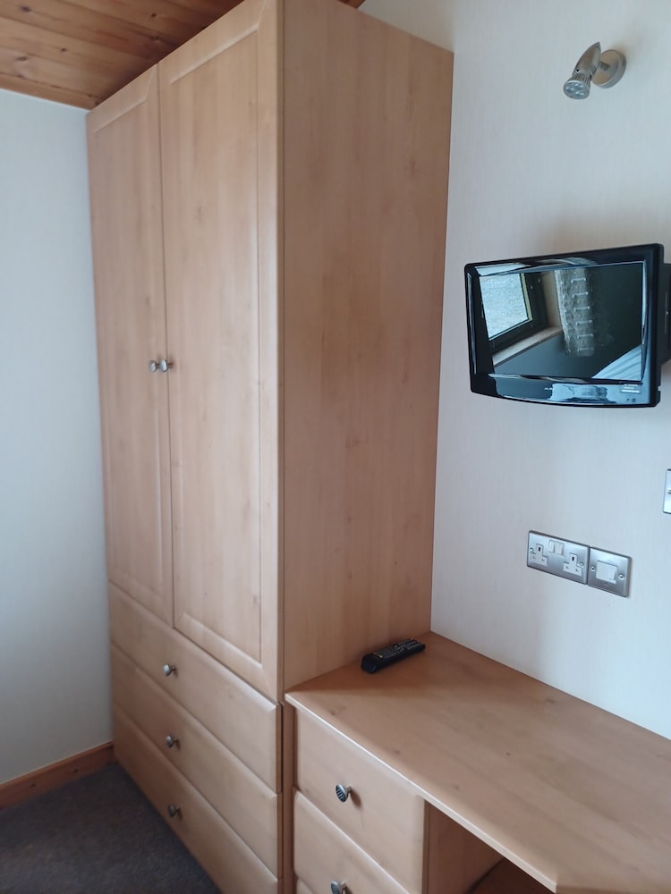 Green View Lodges