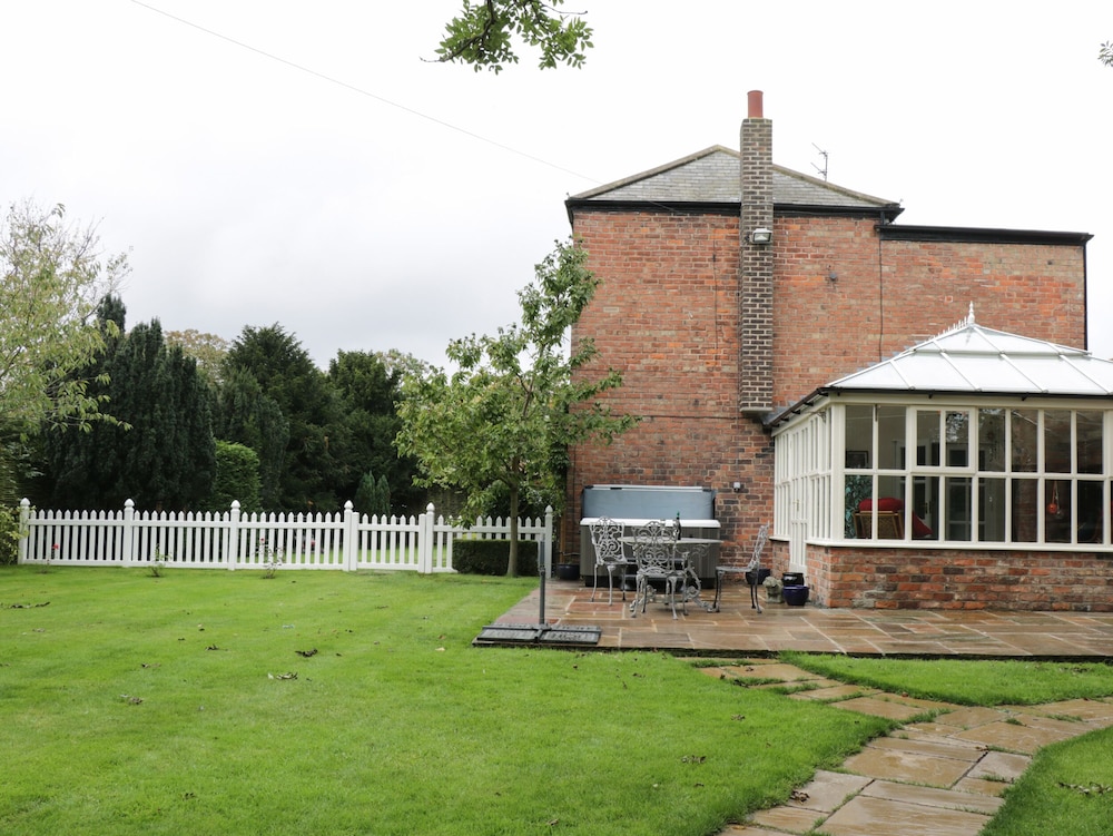 Ash Tree Lodge