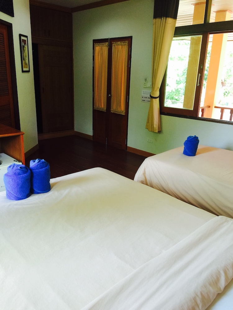 Haad Yao Villa
