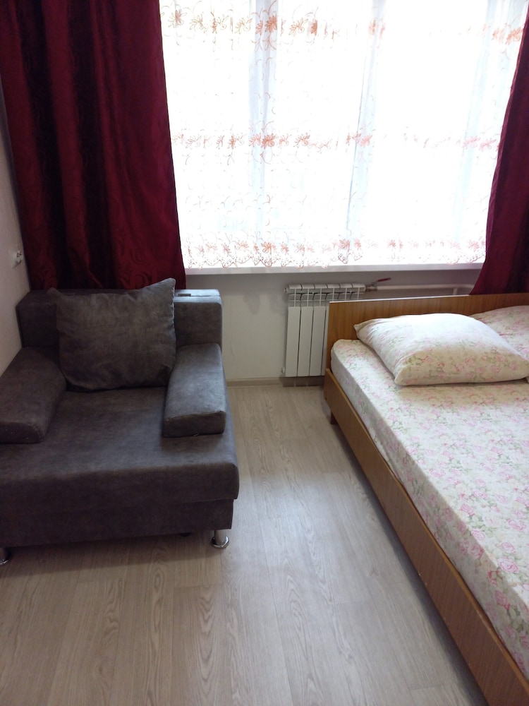 Apartment on Zavodskaya 1