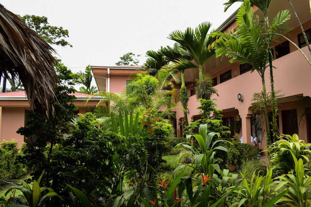 Hostel La Choza Inn