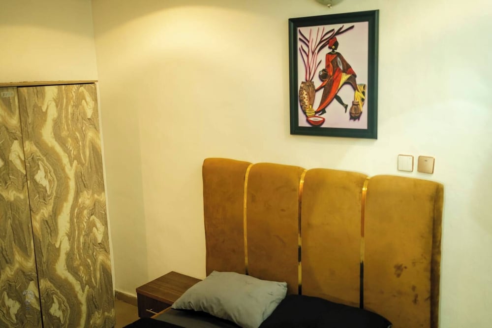 Luxurious 3-bedroom Apartment in Heart of Lagos
