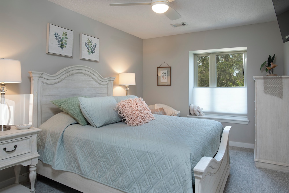 1718 Bluff Villas at The Sea Pines Resort