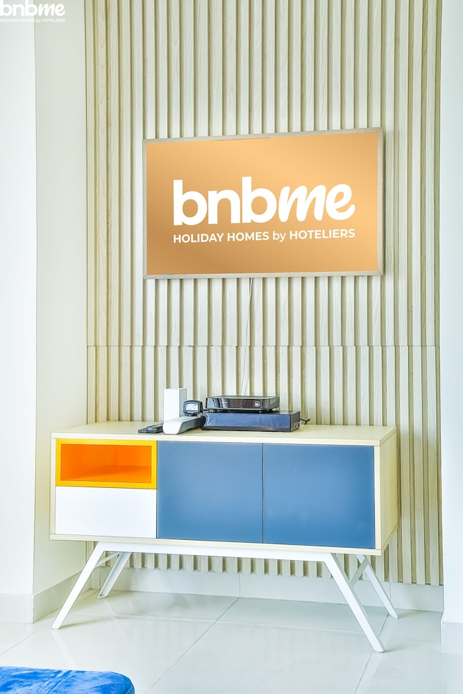ST-AG Tower-2606 by bnbme homes