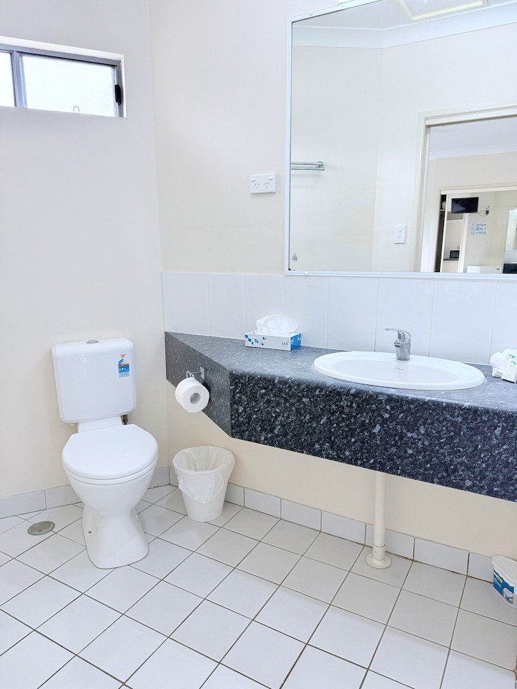 Emu Park Beach Resort