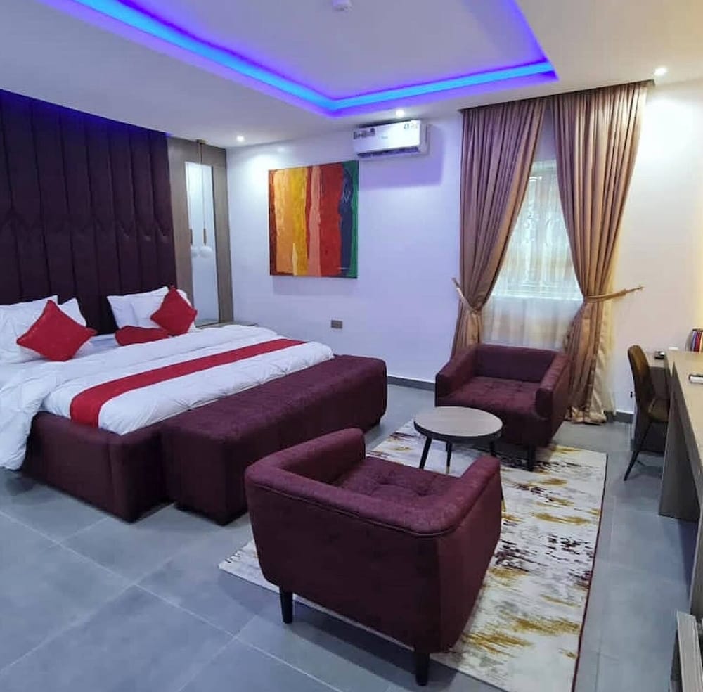 Cossington Luxury Apartment