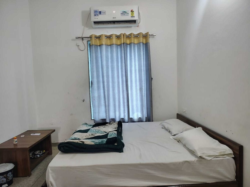 Royal Galaxy Hotel