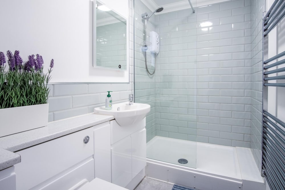 3 St Bride s Bay View - 3 Bedroom - Broad Haven