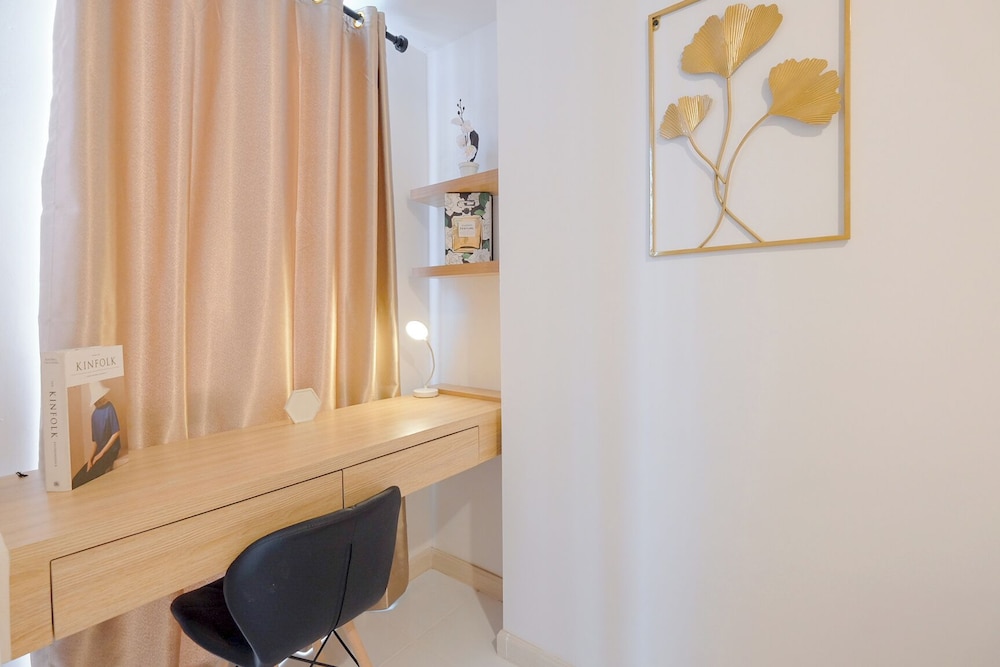 Good Deal And Tranquil Studio Apartment Tokyo Riverside Pik 2