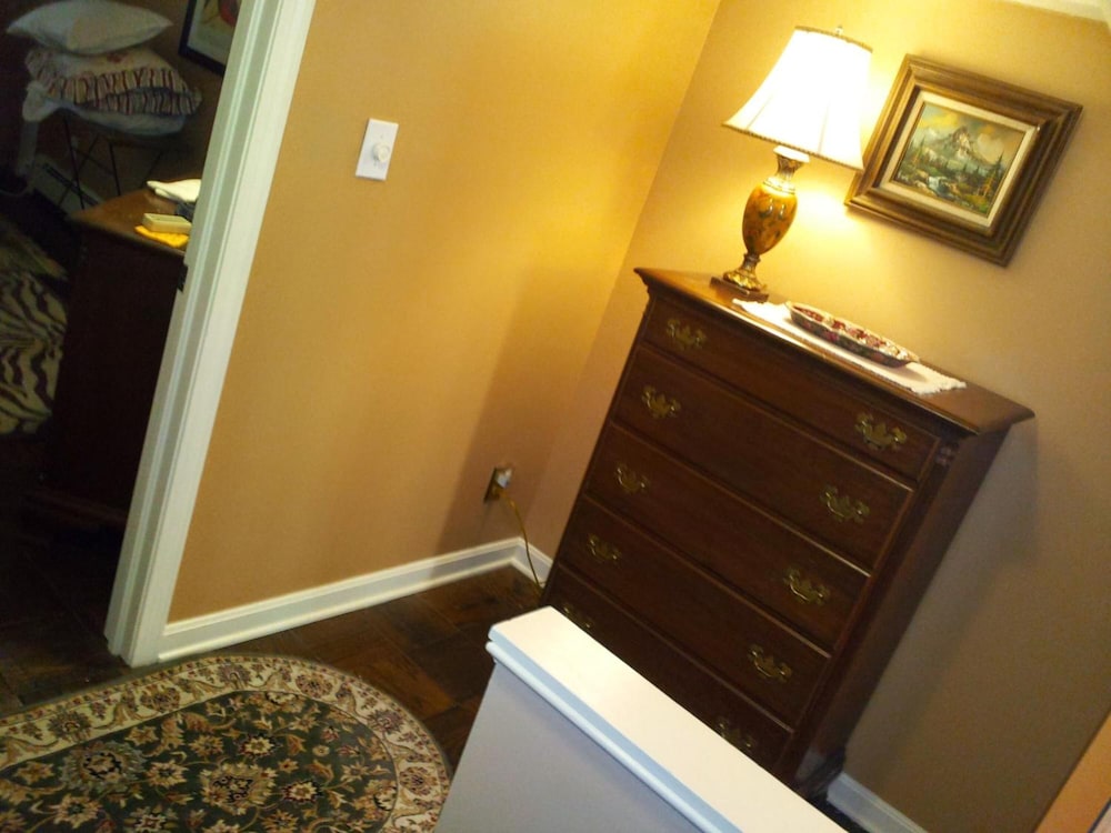 Clifford House Private Home Bed & Breakfast