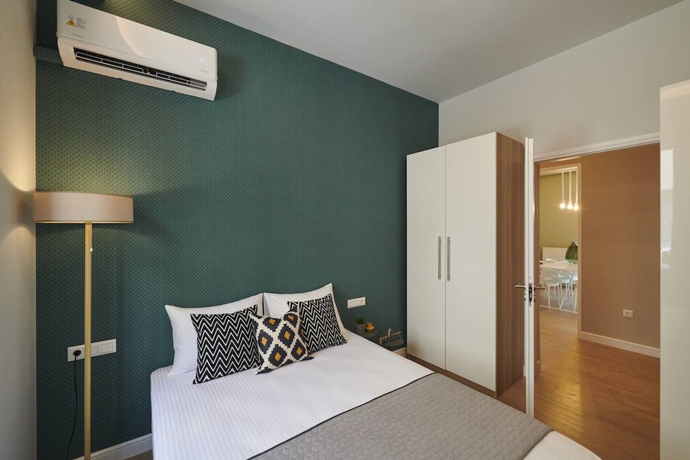 Ma Maison Acropolis Mansion 3bdr Suite N 6 400mbps