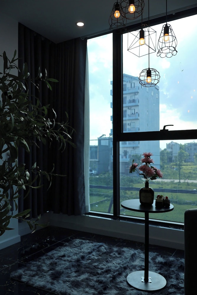 The Grand Diamond C Hotel