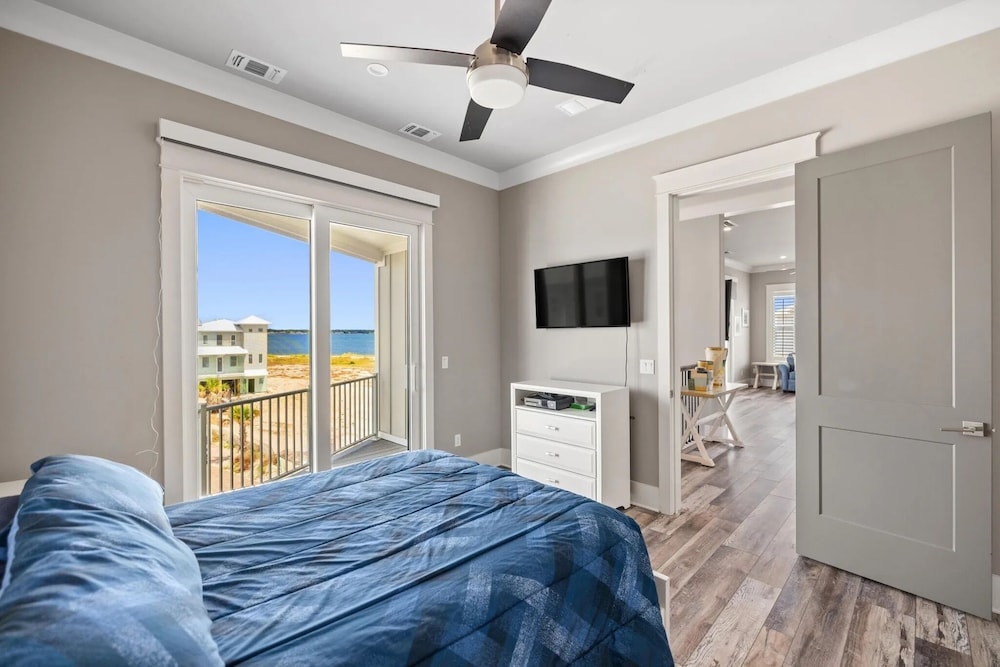 Sunset Serenade 4 Bedroom Home