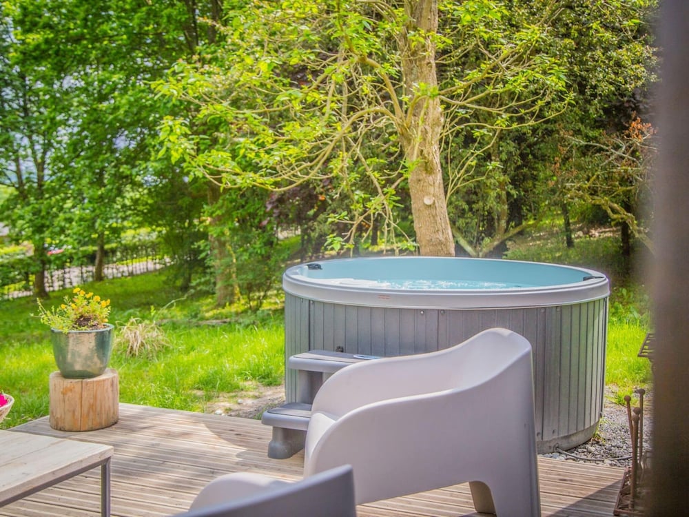 Holiday Home in Ferrieres With Garden