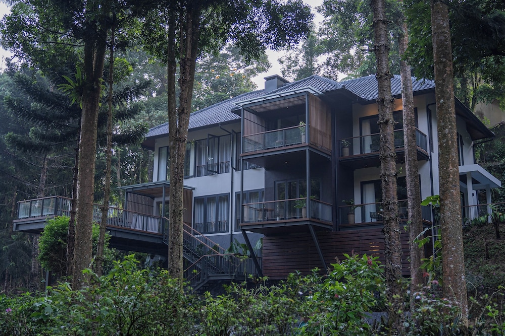 Plataran Puncak Residences