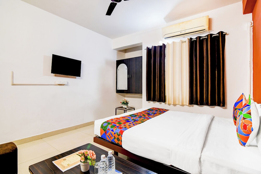 Fabhotel The Corporate House
