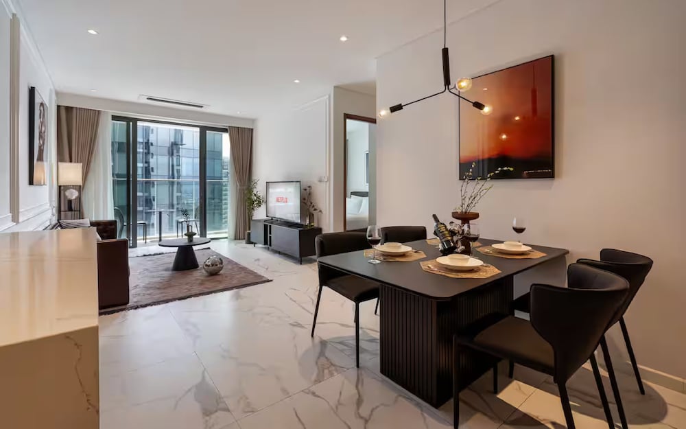 Sunny Lumiere Riverside Luxury Residence