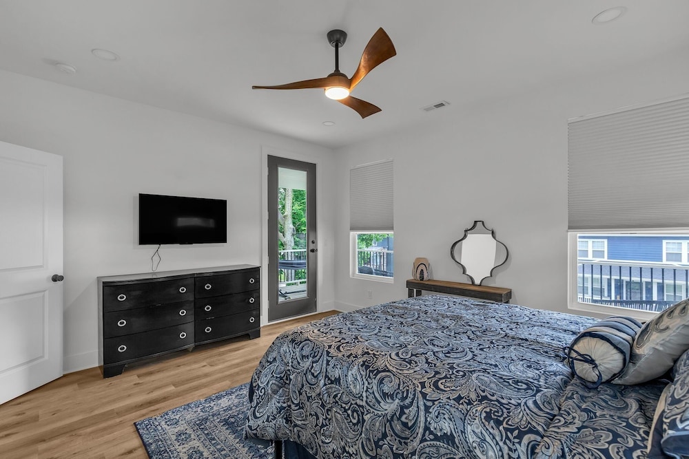 Brand-new 4br Unique Design Near Downtown Indy 4 Bedroom Home