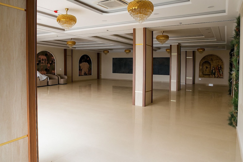 EcoXpress Satva Varanasi - 5 km from Kashi Vishwanath Temple, Varanasi