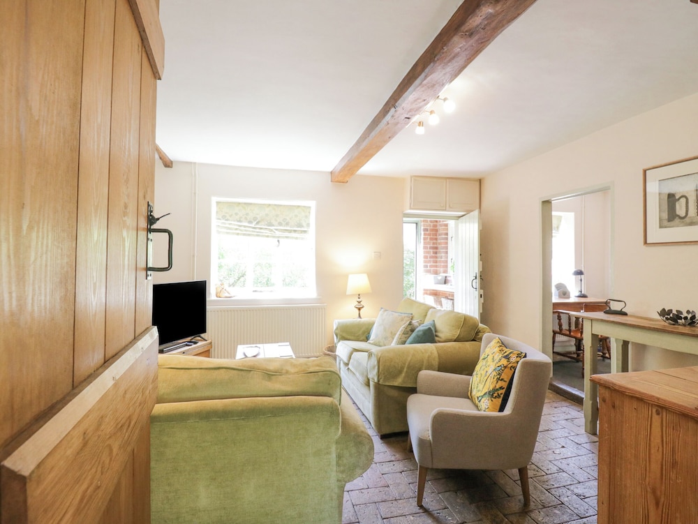 Shoemakers Cottage, Friston