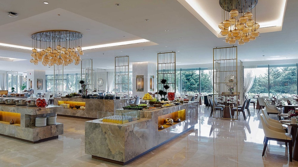 InterContinental Istanbul by IHG - Image 213