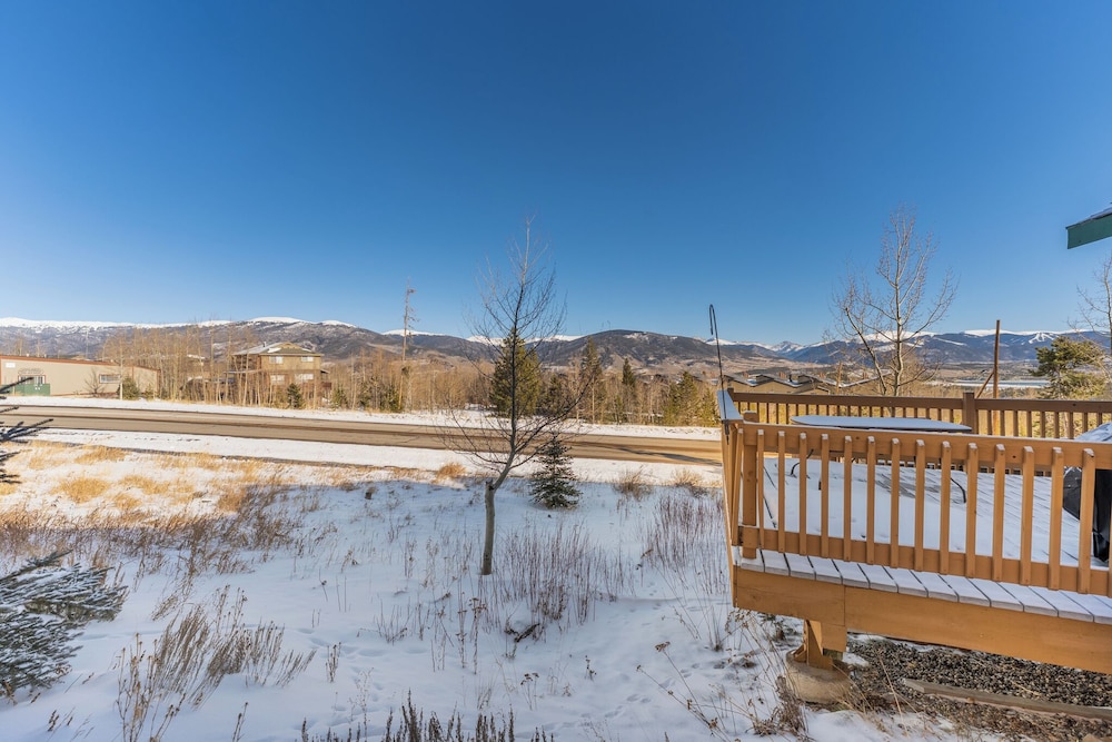 Saddle Ridge Townhomes #253 : 2